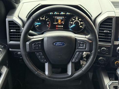 Used 2019 Ford F150 XLT w/ Equipment Group 302A Luxury AWD/4WD image 15