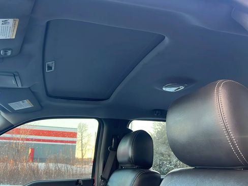 Used 2012 Ford F150 Lariat w/ Lariat Chrome Pkg image 10