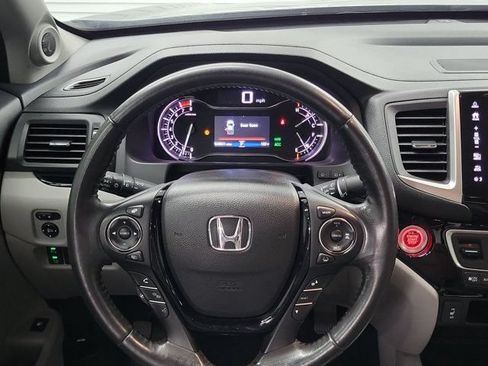 Used 2019 Honda Ridgeline RTL-E image 14