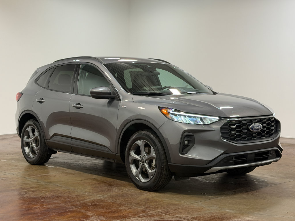 Used 2025 Ford Escape ST-Line Select AWD/4WD image 22