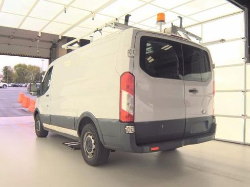 Used 2015 Ford Transit 150 130 Low Roof RWD image 4