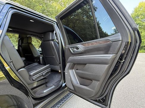 Used 2021 Chevrolet Tahoe Z71 AWD/4WD image 41