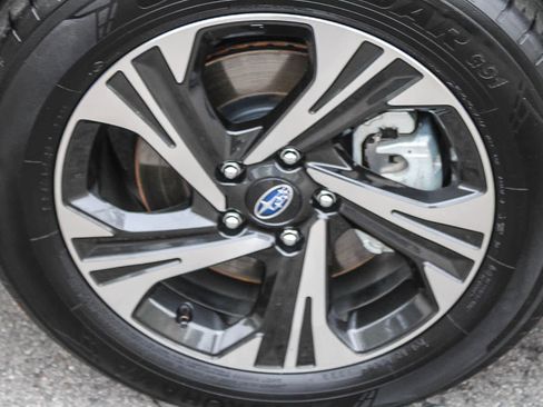 Certified 2024 Subaru Crosstrek 2.0i Premium AWD/4WD image 10