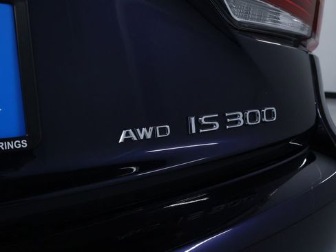 Used 2017 Lexus IS 300 AWD w/ Navigation System Package image 10