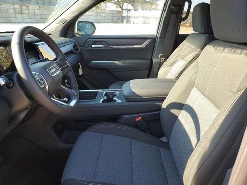 New 2026 GMC Acadia Elevation image 19