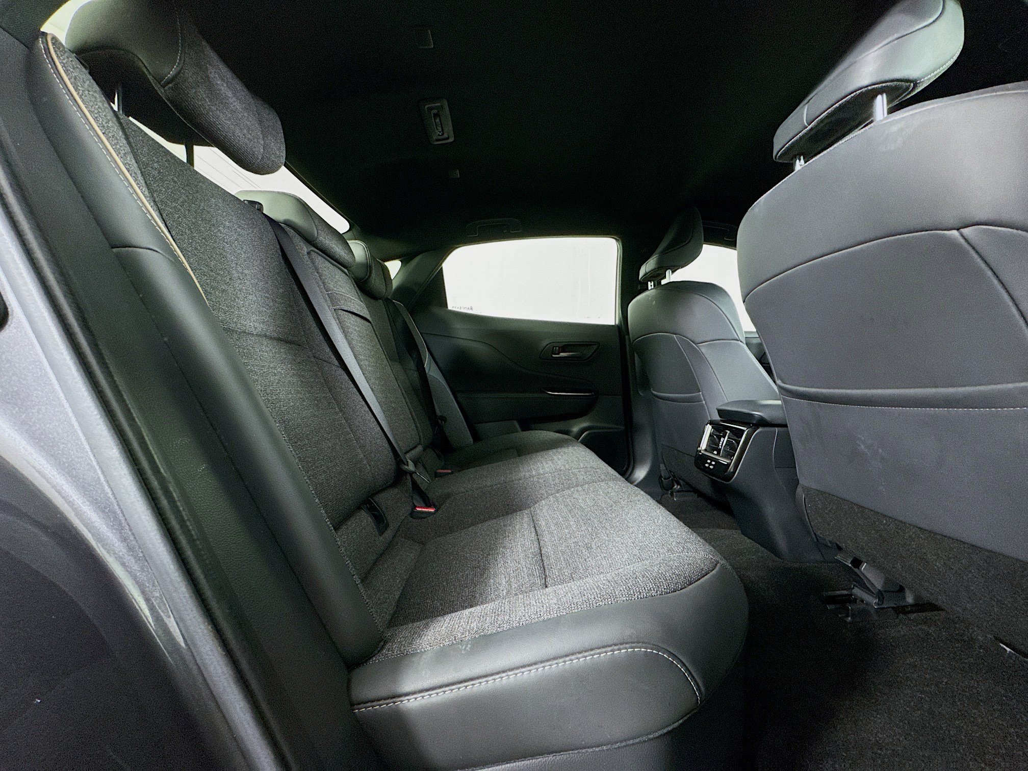 Used 2024 Toyota Crown AWD/4WD image 26