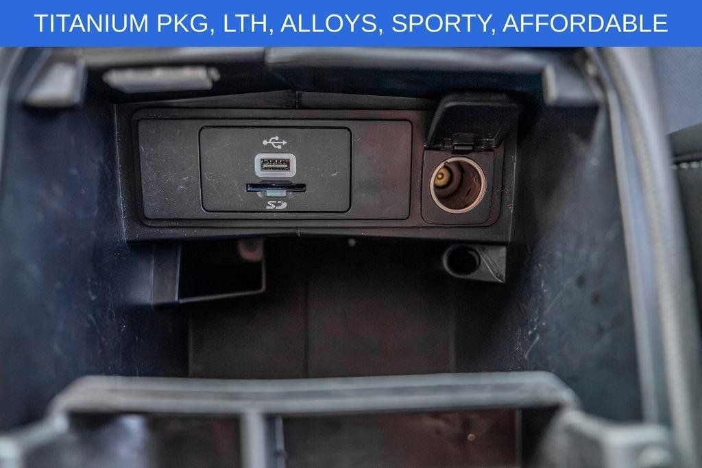 Used 2016 Ford Fusion Titanium FWD image 30