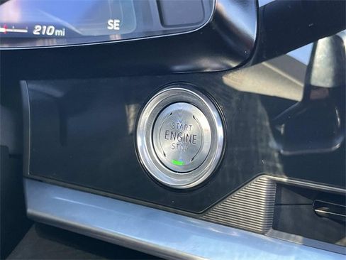 Used 2025 Chevrolet Corvette Stingray Premium Conv w/ 3LT image 37