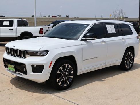 Used 2023 Jeep Grand Cherokee L Overland AWD/4WD image 3