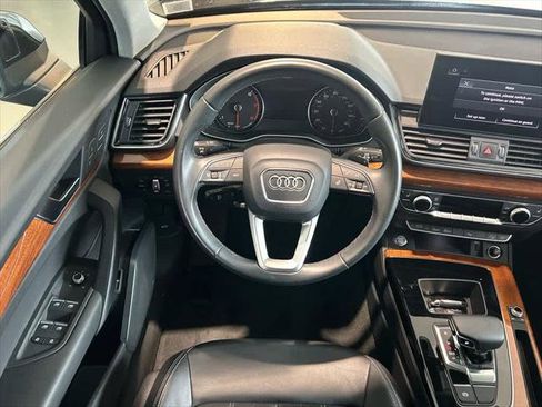 Certified 2023 Audi Q5 2.0T Premium w/ Convenience Package image 17