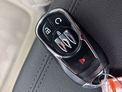 Used 2024 Buick Encore GX Preferred w/ Comfort Package AWD/4WD image 29