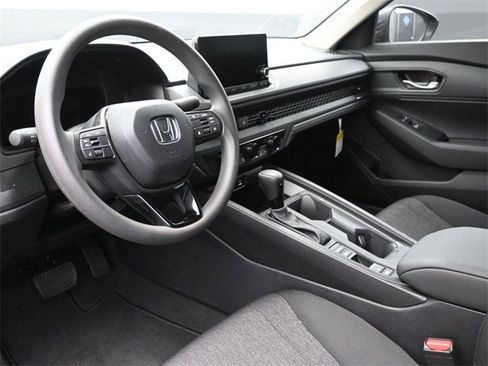 Used 2025 Honda Accord LX image 18