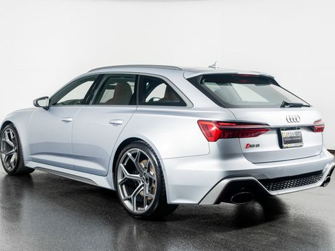Used 2025 Audi RS 6 performance image 15