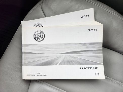Used 2011 Buick Lucerne CXL w/ Driver Confidence Package image 15