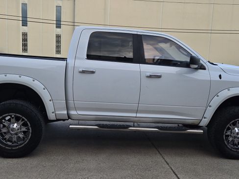 Used 2014 RAM 1500 Lone Star AWD/4WD image 10