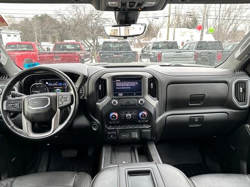 Used 2022 GMC Sierra 2500 Denali w/ Denali Ultimate Package image 13