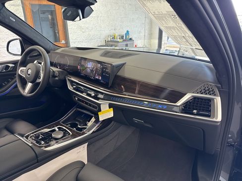 New 2026 BMW X7 xDrive40i w/ M Sport Package image 62