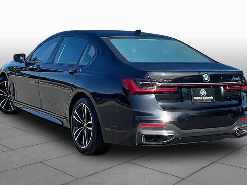 Used 2020 BMW 750i xDrive w/ Executive Package AWD/4WD image 11