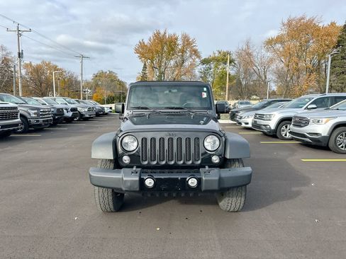 Used 2017 Jeep Wrangler Unlimited Sport image 16