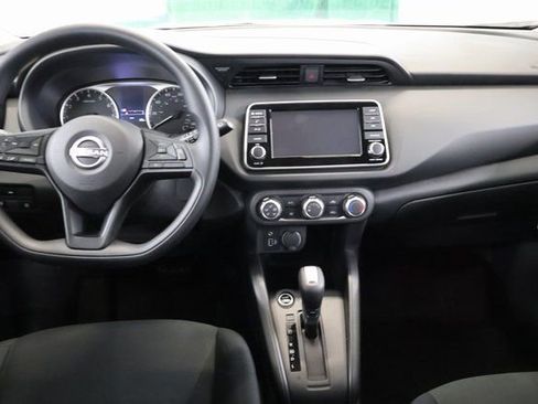 New 2025 Nissan Kicks Play S image 12