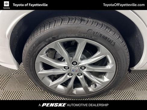 Used 2024 Buick Encore GX Avenir w/ Avenir Technology Package image 16