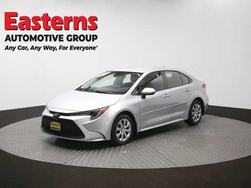 Used 2022 Toyota Corolla LE FWD image 54