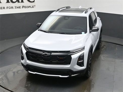 New 2026 Chevrolet Equinox RS w/ Convenience Package III image 24