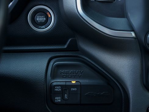 Used 2024 RAM 2500 Big Horn image 16