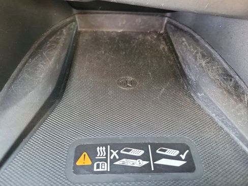 Used 2024 Chevrolet Trax ACTIV w/ Sunroof Package image 22