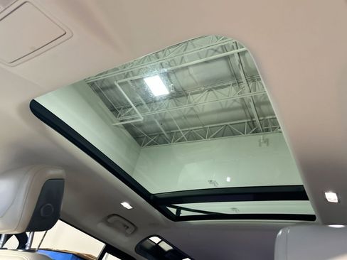 Used 2020 Land Rover Defender 110 HSE image 33