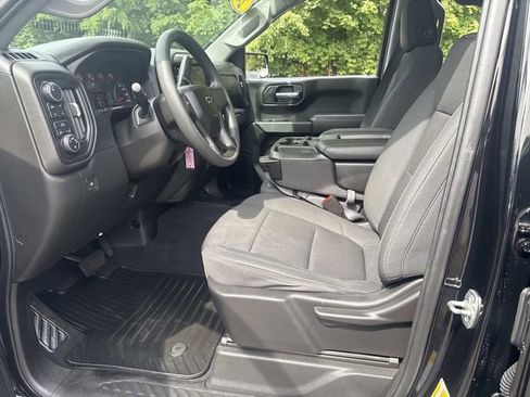 Used 2021 Chevrolet Silverado 1500 Custom Trail Boss AWD/4WD image 20