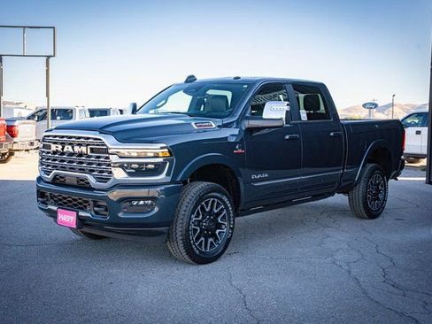 New 2026 RAM 2500 Limited AWD/4WD image 12