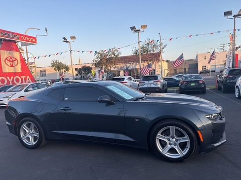 Used 2022 Chevrolet Camaro LT RWD image 4