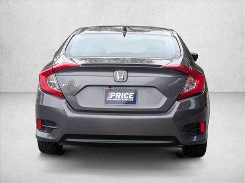 Used 2017 Honda Civic EX-T image 7