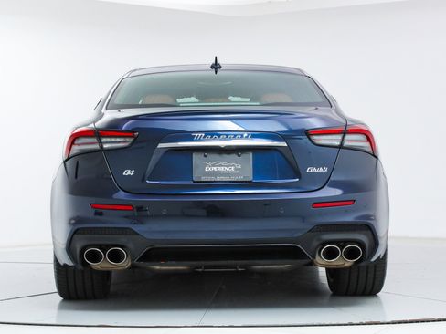 Certified 2023 Maserati Ghibli Modena Q4 image 4