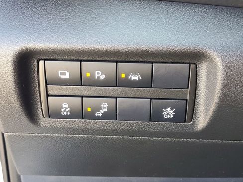Used 2023 Nissan Kicks S FWD image 20
