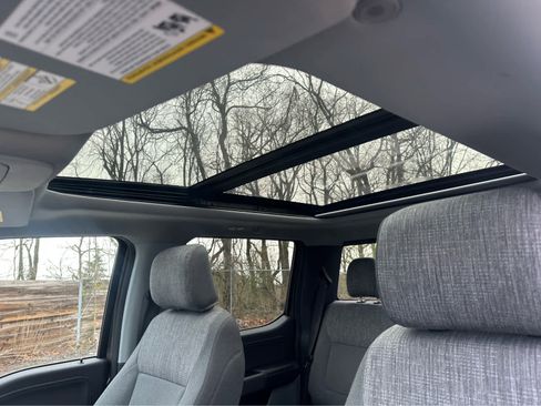 Used 2022 Ford F150 XLT w/ Equipment Group 302A High image 11