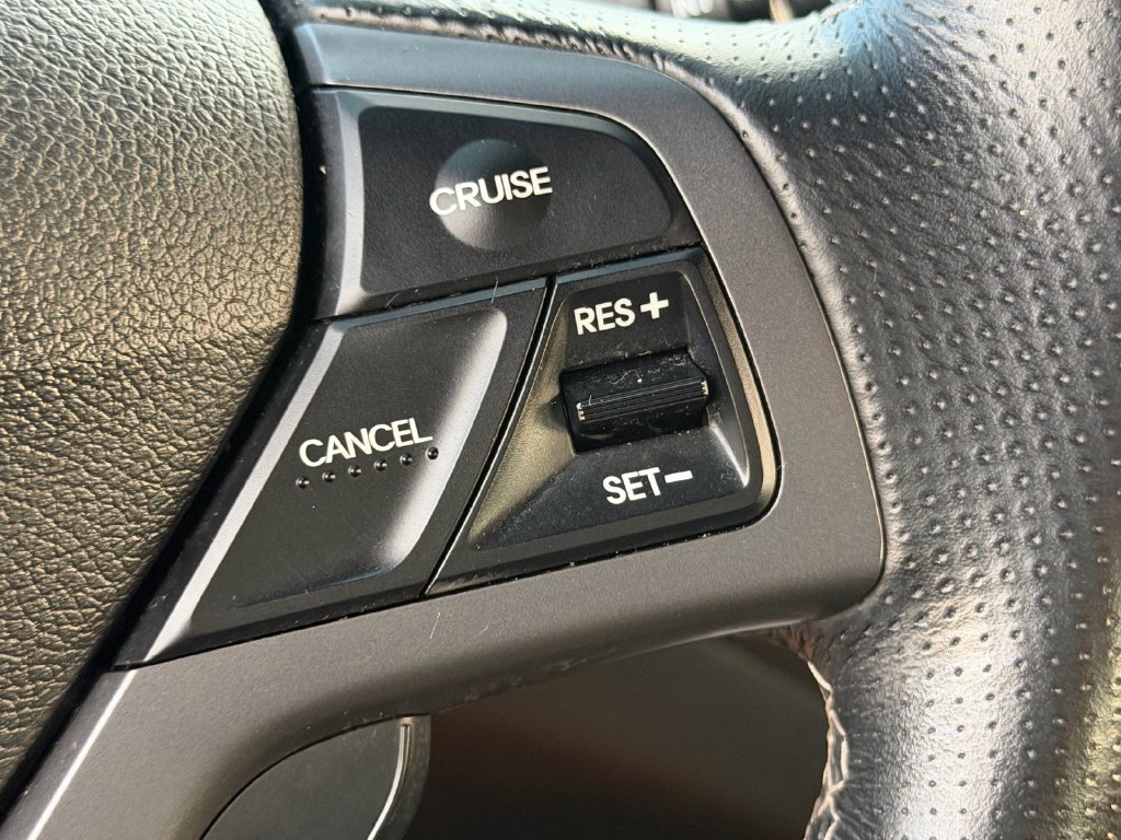 Used 2016 Hyundai Veloster Turbo FWD image 22
