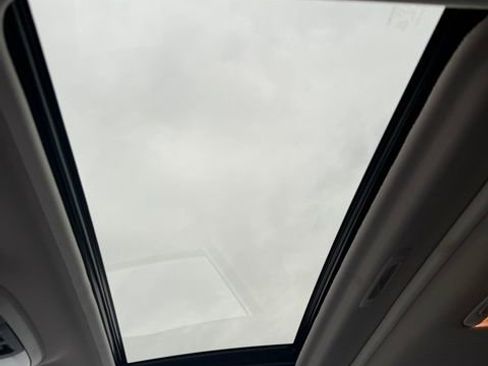 Used 2019 Subaru Crosstrek 2.0i Premium image 17