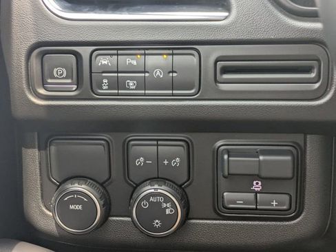 Used 2024 Chevrolet Tahoe RST w/ Luxury Package RWD image 32