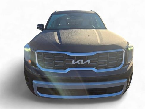 New 2025 Kia Telluride S image 9