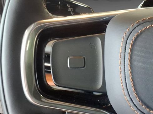 New 2026 Lincoln Navigator L Black Label AWD/4WD image 18