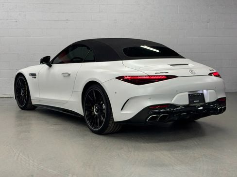 Used 2022 Mercedes-Benz SL 63 AMG 4MATIC image 13