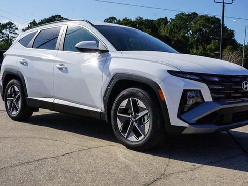 New 2026 Hyundai Tucson SEL image 2