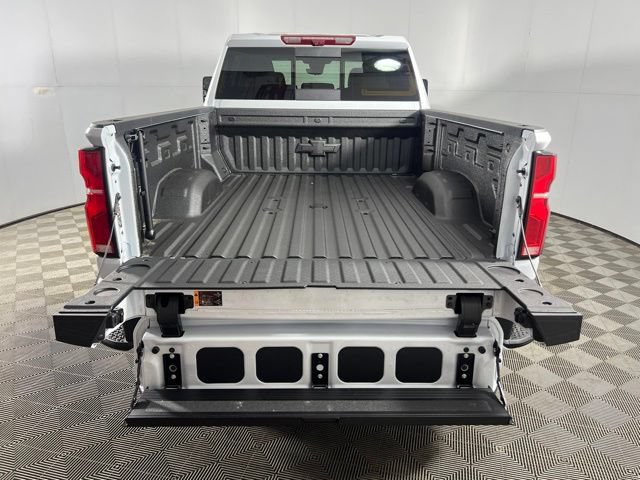 New 2026 Chevrolet Silverado 2500 High Country w/ Technology Package AWD/4WD image 7