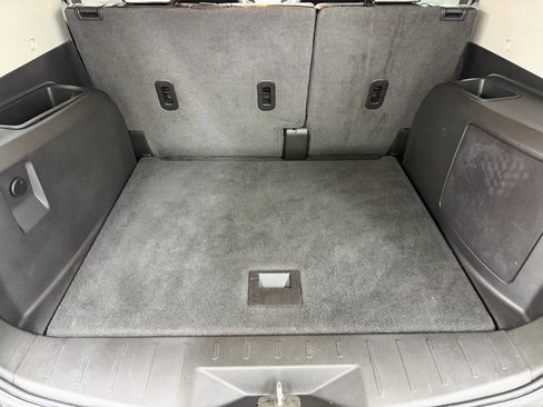 Used 2016 Chevrolet Equinox LTZ w/ Enhanced Convenience Package image 12