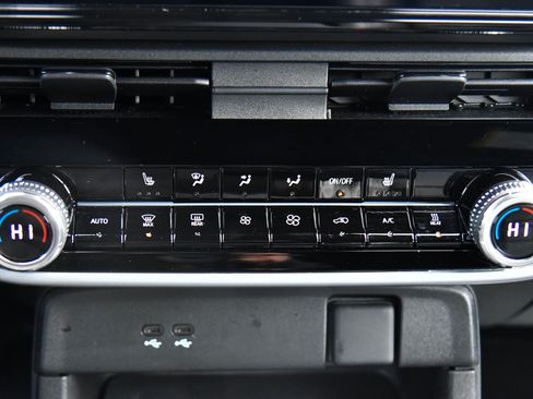 Used 2024 Honda Prologue Touring image 27