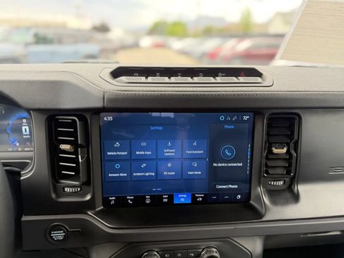 Used 2025 Ford Bronco Badlands AWD/4WD image 30