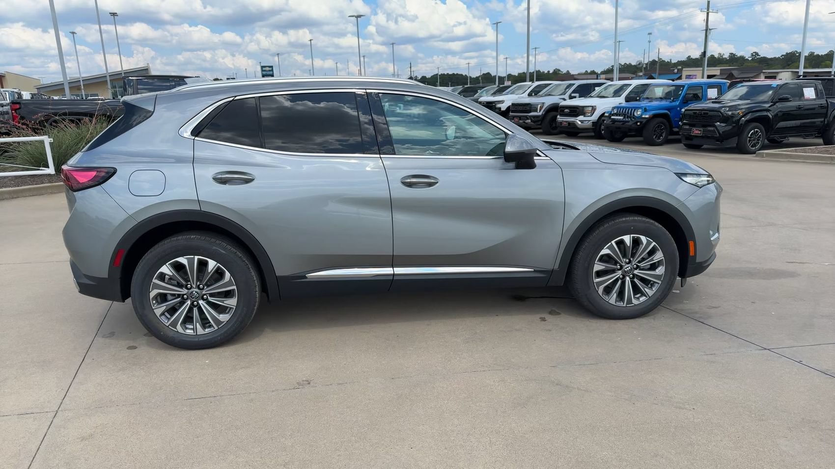 New 2026 Buick Envision Preferred AWD/4WD image 9