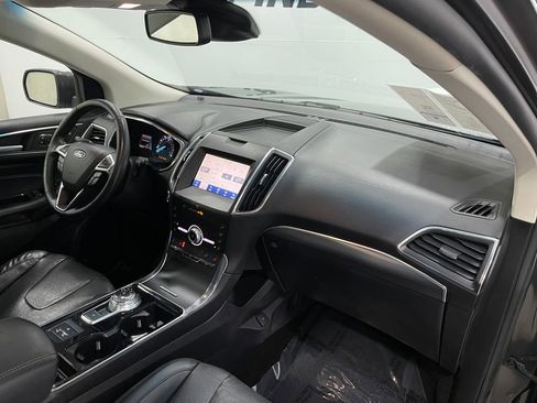 Used 2020 Ford Edge Titanium w/ Equipment Group 301A image 20